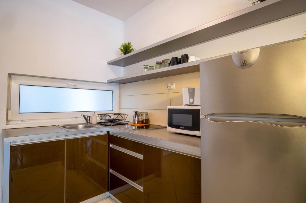 Myflat Siofok Beach Apartment Екстериор снимка